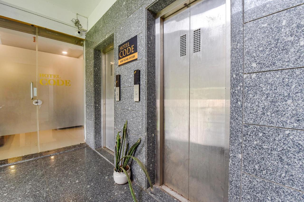 Fabhotel Code Сурат Екстер'єр фото